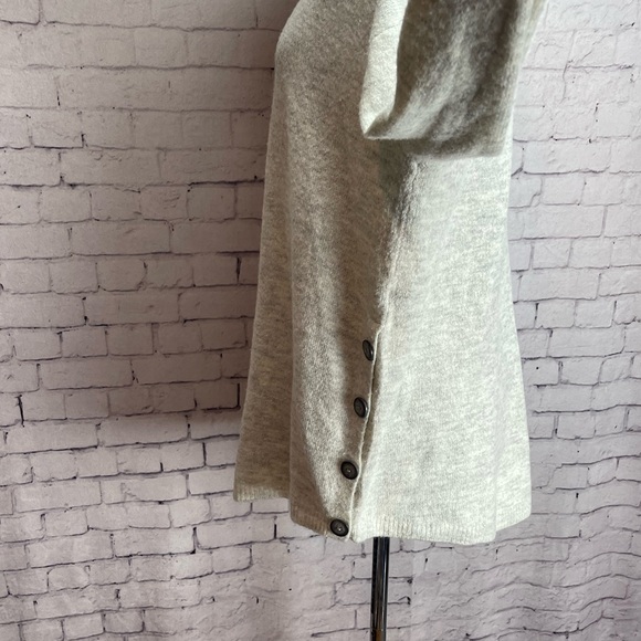 Alyx size large cream gray cowl neck sweater - Picture 4 of 7